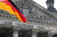 Reichstag mit Fahne, Berlin